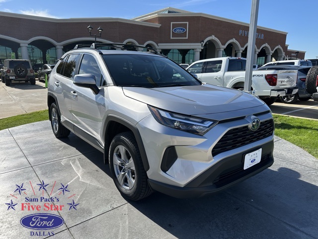 2023 Toyota RAV4 Hybrid XLE