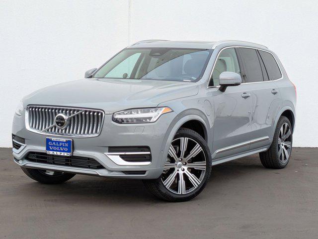 New 2025 Volvo XC90 Recharge Plug-In Hybrid Ultra