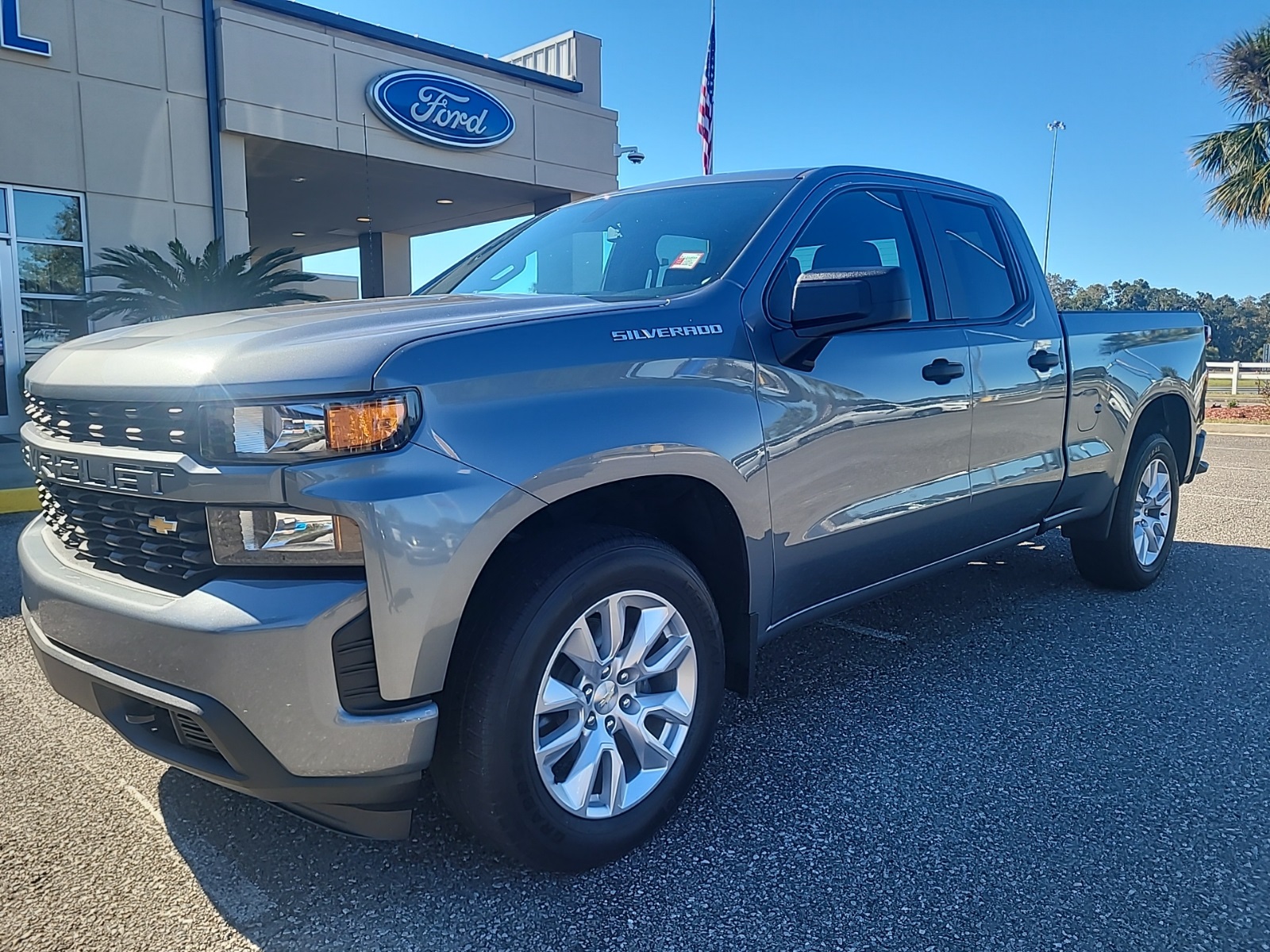 2019 Chevrolet Silverado 1500 Custom