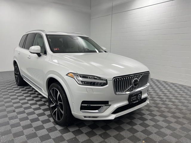 2023 Volvo XC90 B6 Plus 7-Seater