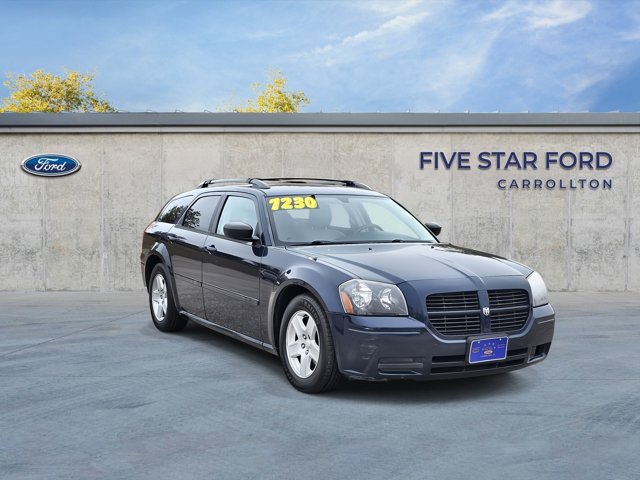 2005 Dodge Magnum SE