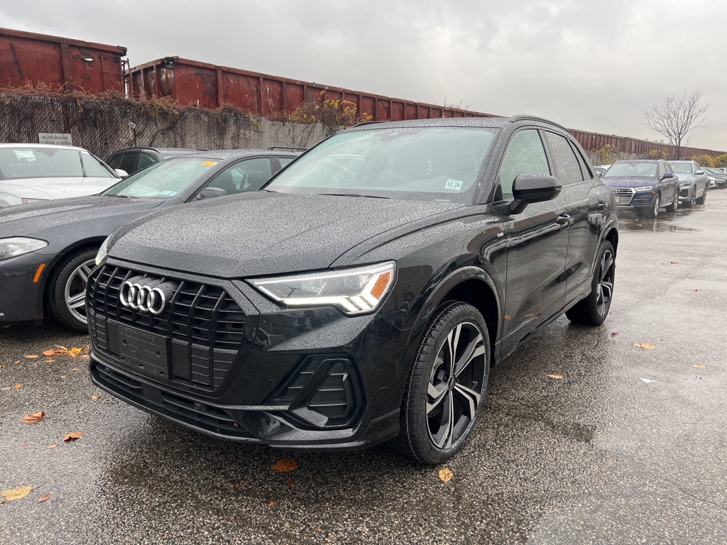 2024 Audi Q3 Premium Plus