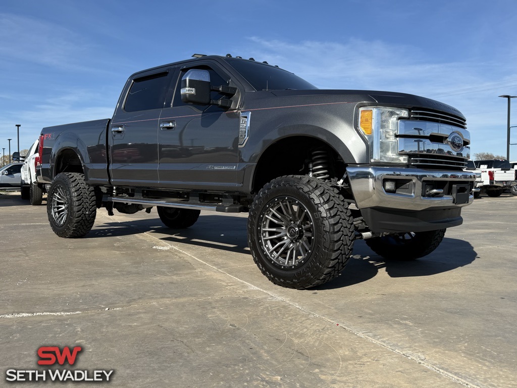 2017 Ford F-250SD LARIAT