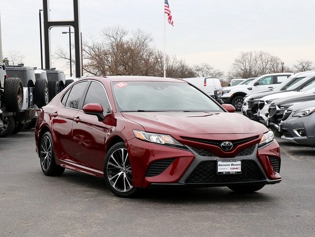 2018 Toyota Camry SE