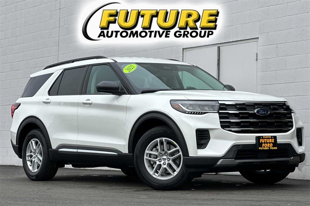 2025 Ford Explorer Active