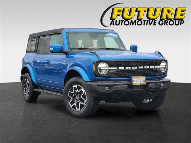 2023 Ford Bronco Outer Banks