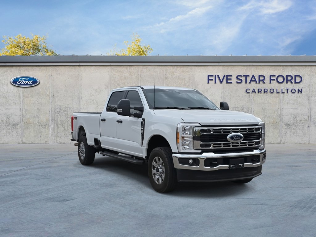 2024 Ford Super Duty F-350 SRW XLT