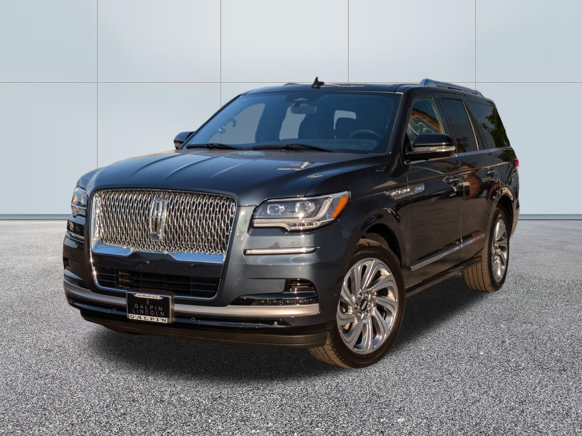 2024 Lincoln Navigator Reserve photo 3