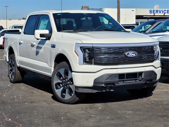 2024 Ford F-150 Lightning Platinum