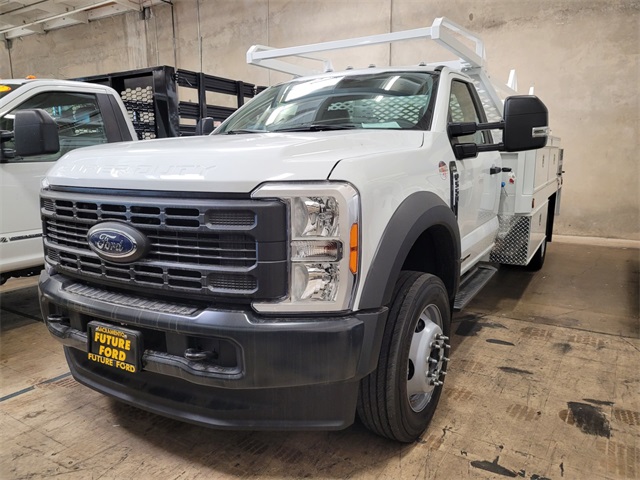 2023 Ford F-550SD XL