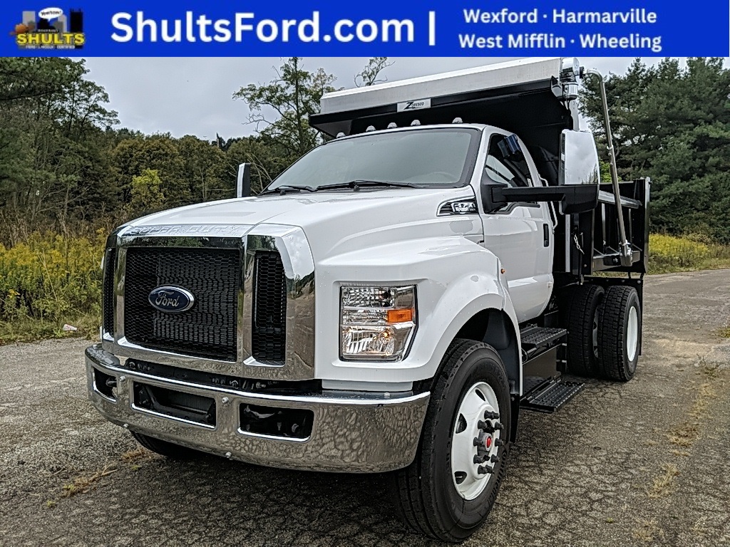 2024 Ford F-750SD Base