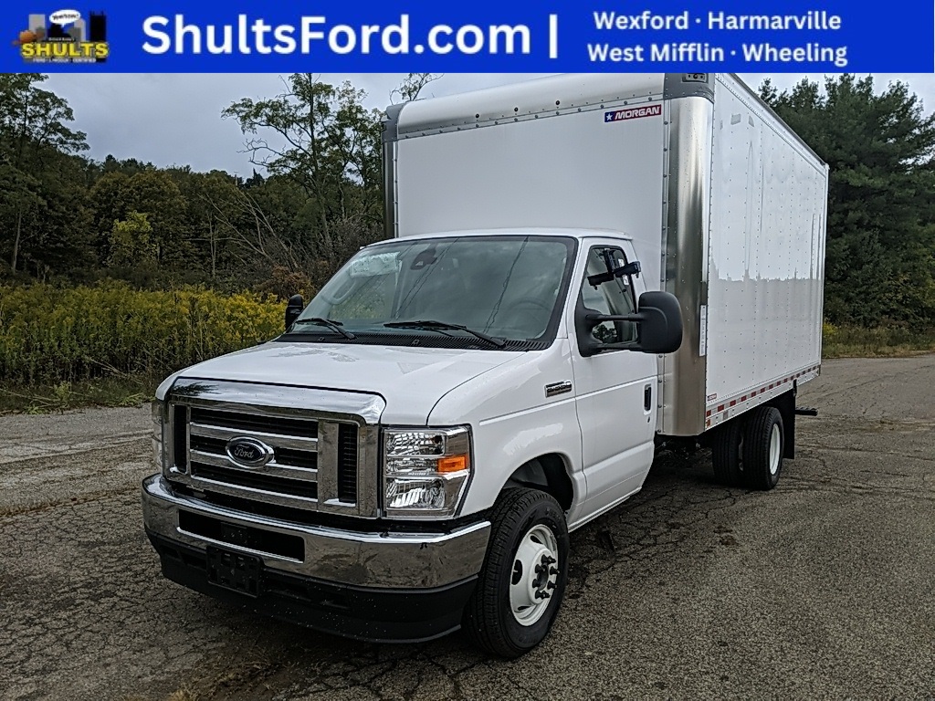 2025 Ford E-350SD Base