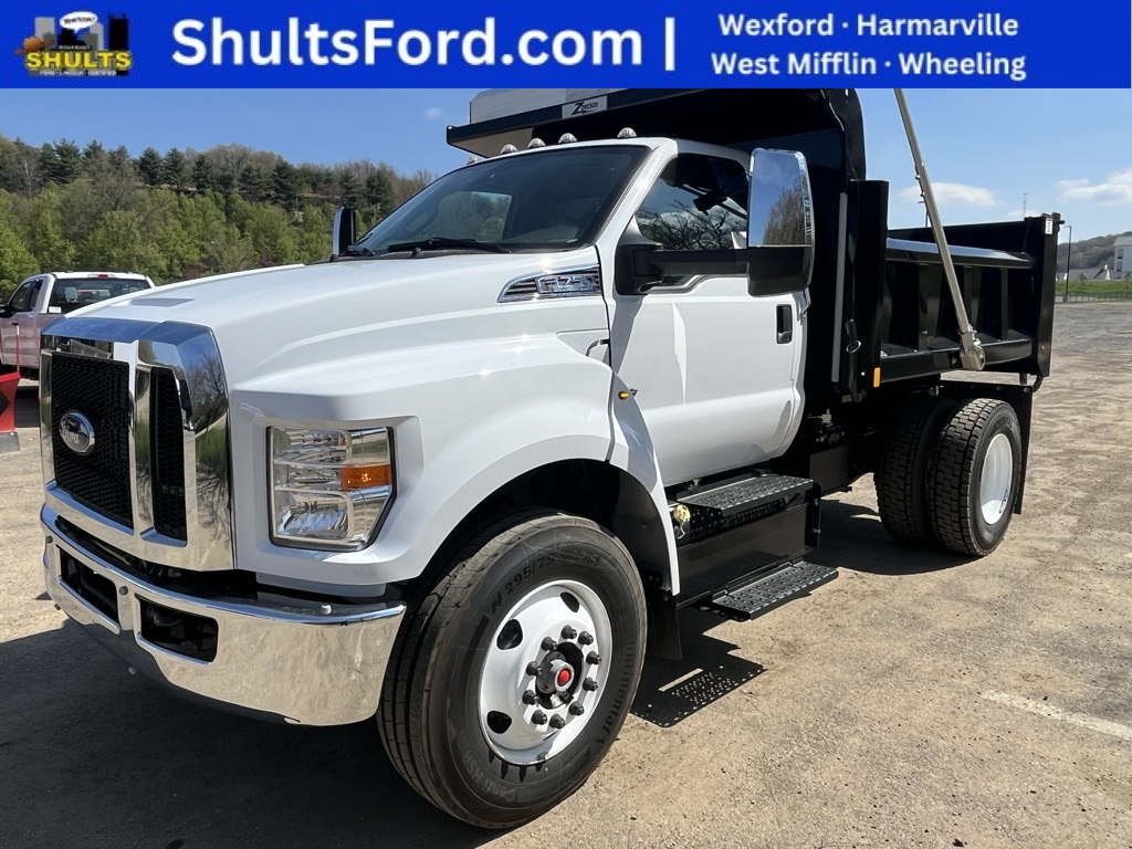 2024 Ford F-750SD Base