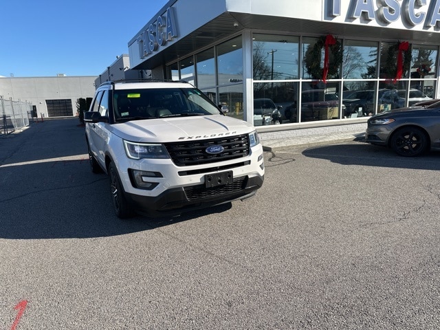 2016 Ford Explorer Sport