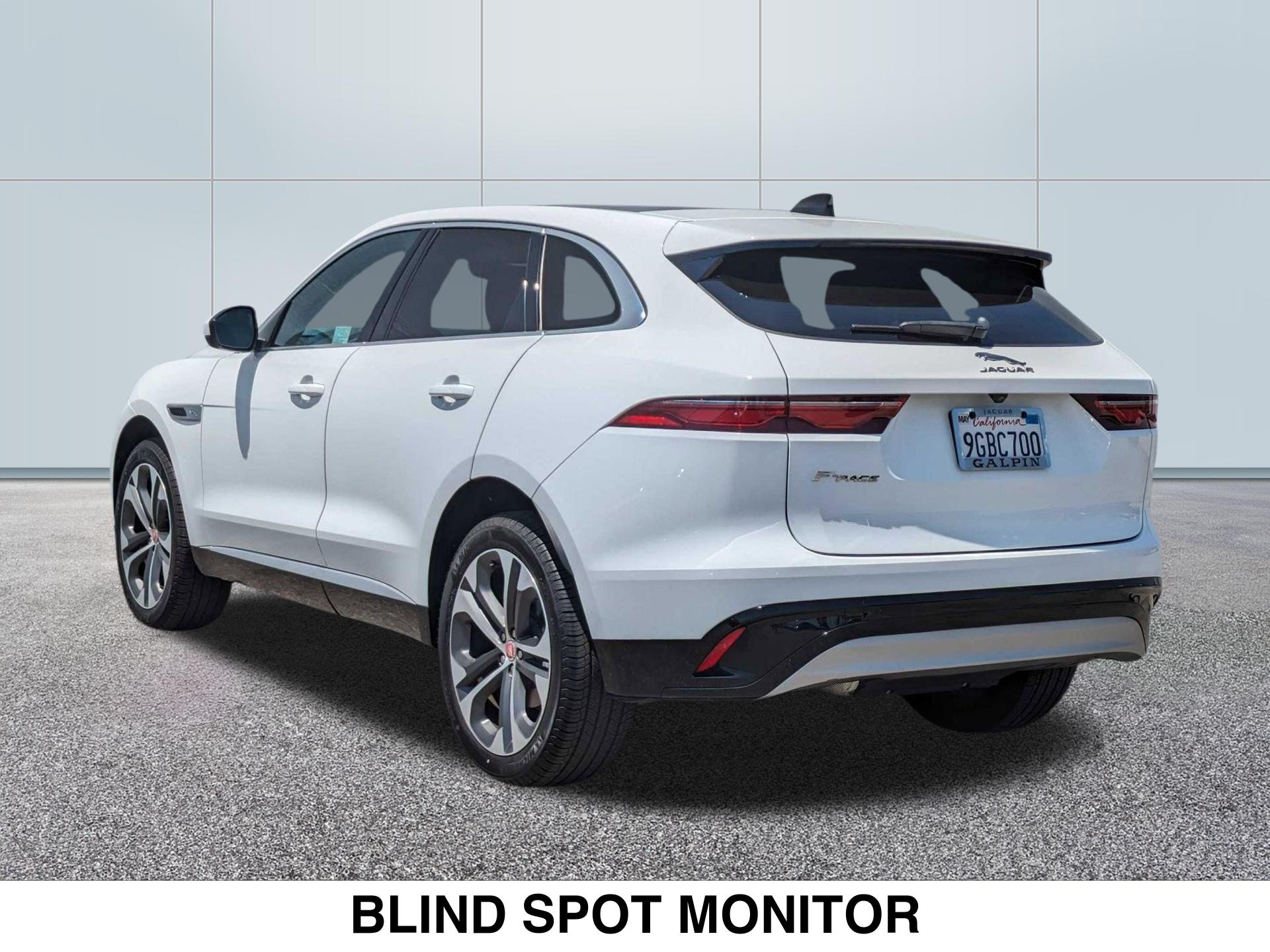 2023 Jaguar F-PACE S P250 photo 3