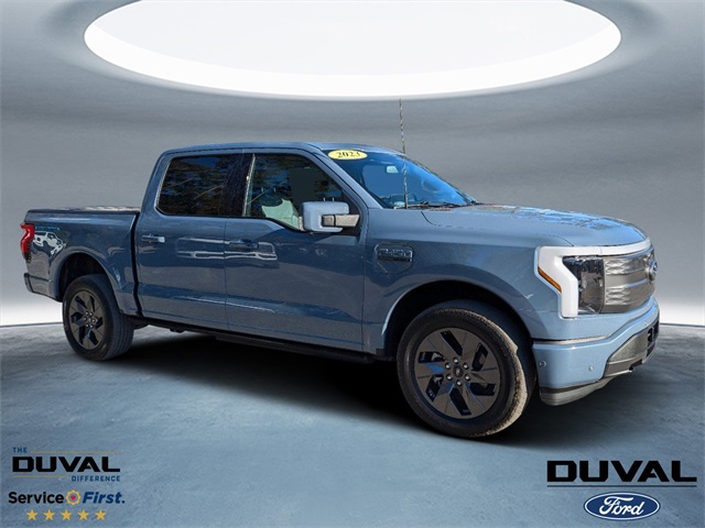 2023 Ford F-150 Lightning LARIAT