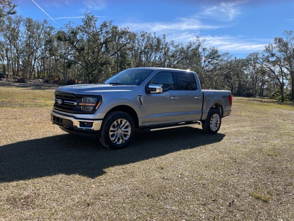 2024 Ford F-150 XLT 4X4 CREW