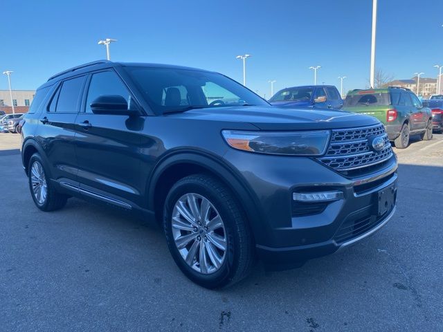 Used 2020 Ford Explorer Limited with VIN 1FMSK8FH2LGA15377 for sale in Kansas City, MO