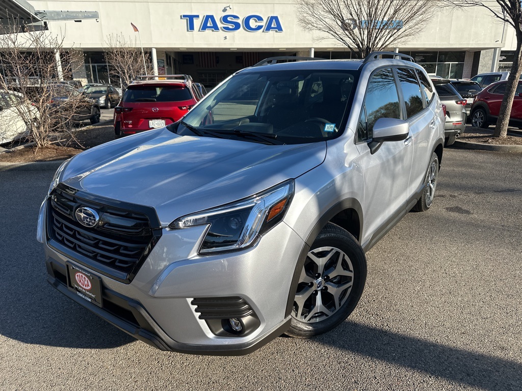 2024 Subaru Forester Premium