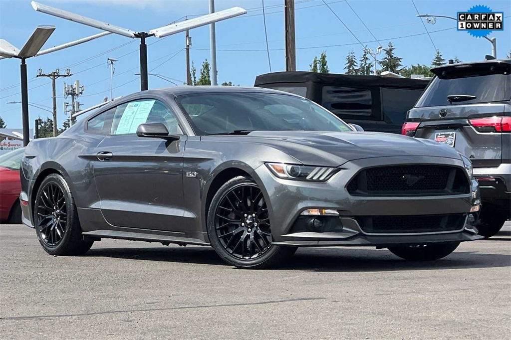 2017 Ford Mustang GT Premium