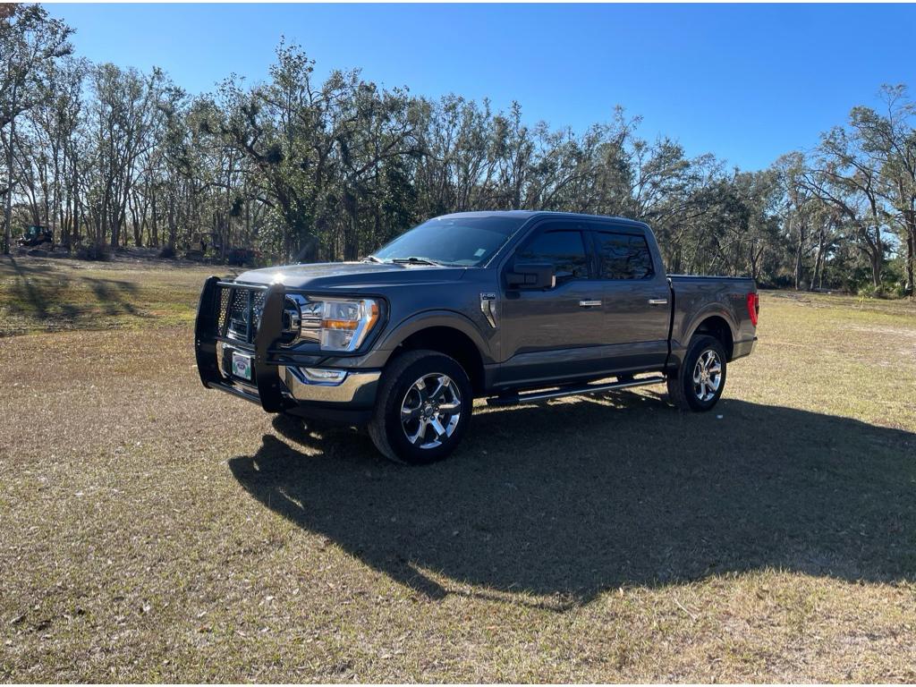 2023 Ford F-150 XLT 4X4 CREW