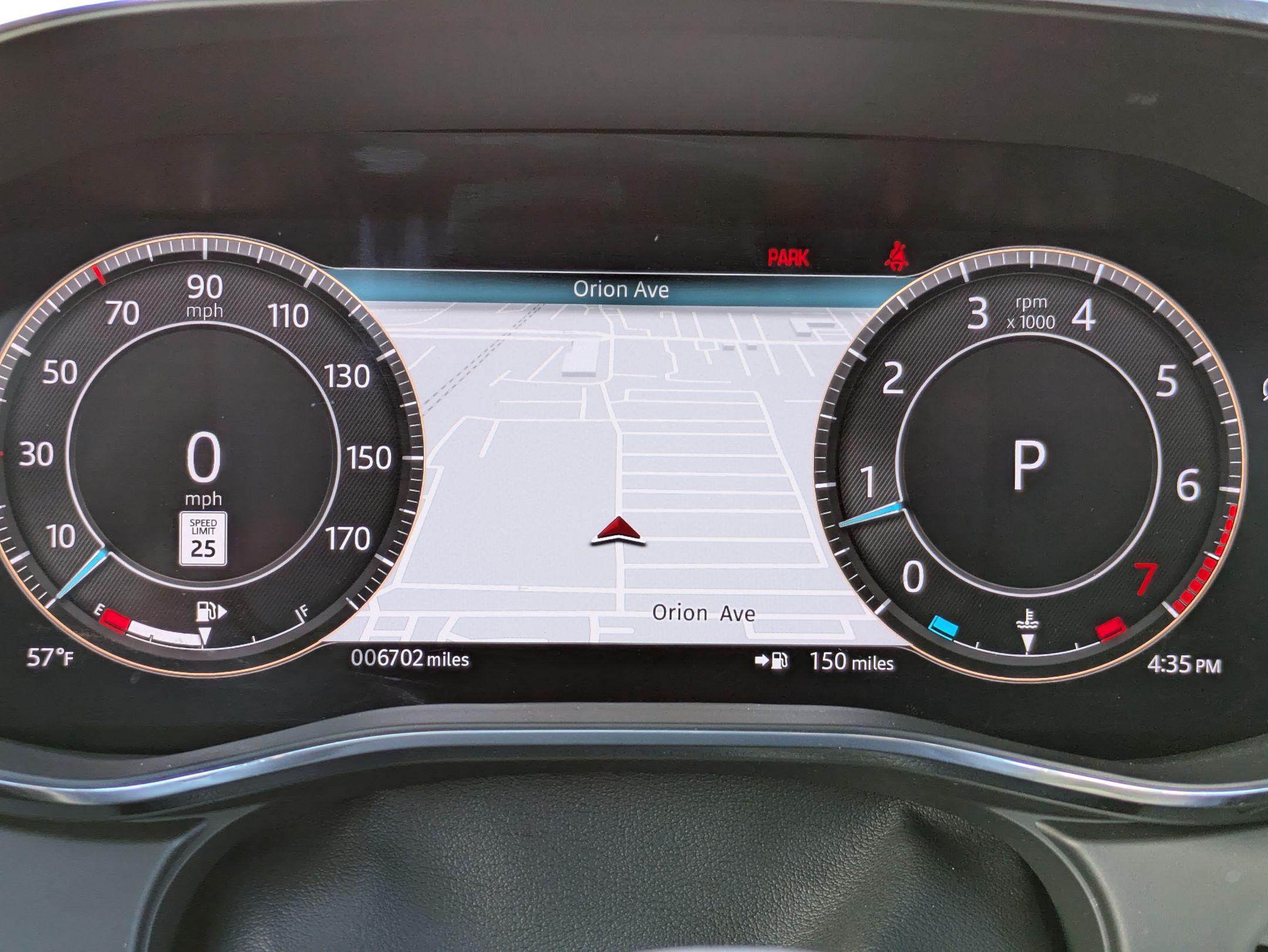 2024 Jaguar F-PACE R-Dynamic S P400 photo 15