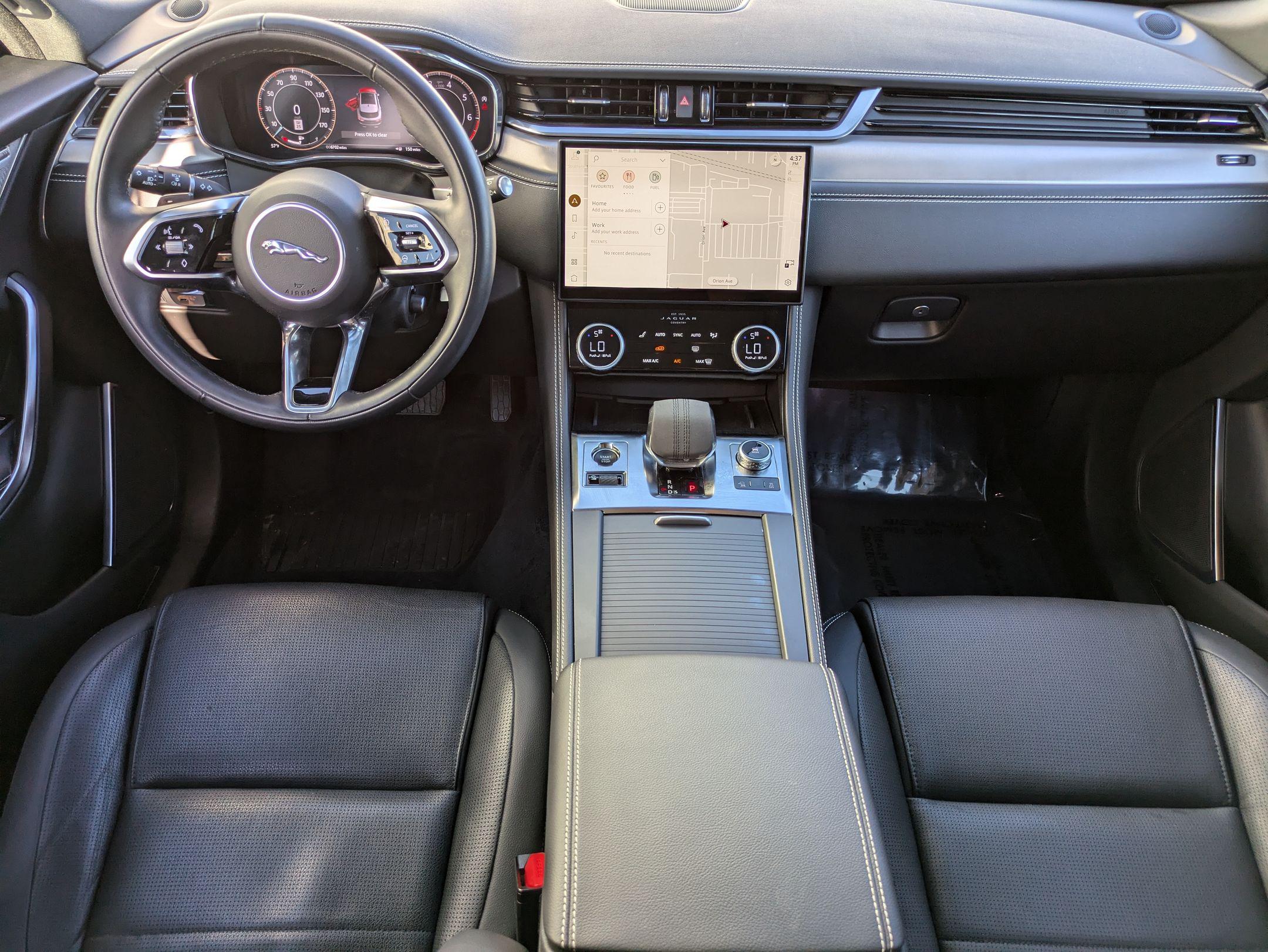 2024 Jaguar F-PACE R-Dynamic S P400 photo 25