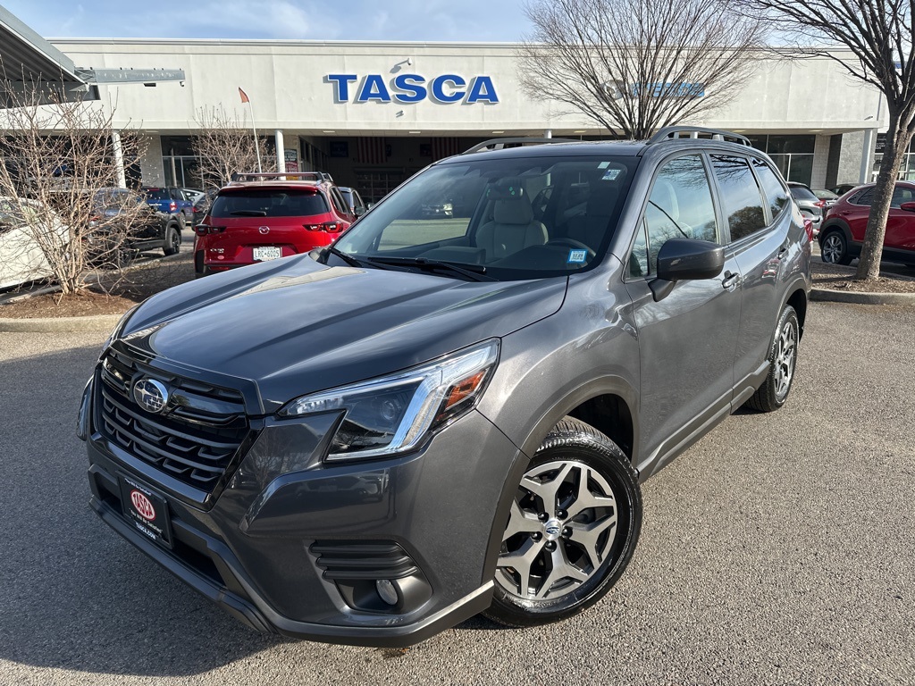 2022 Subaru Forester Premium