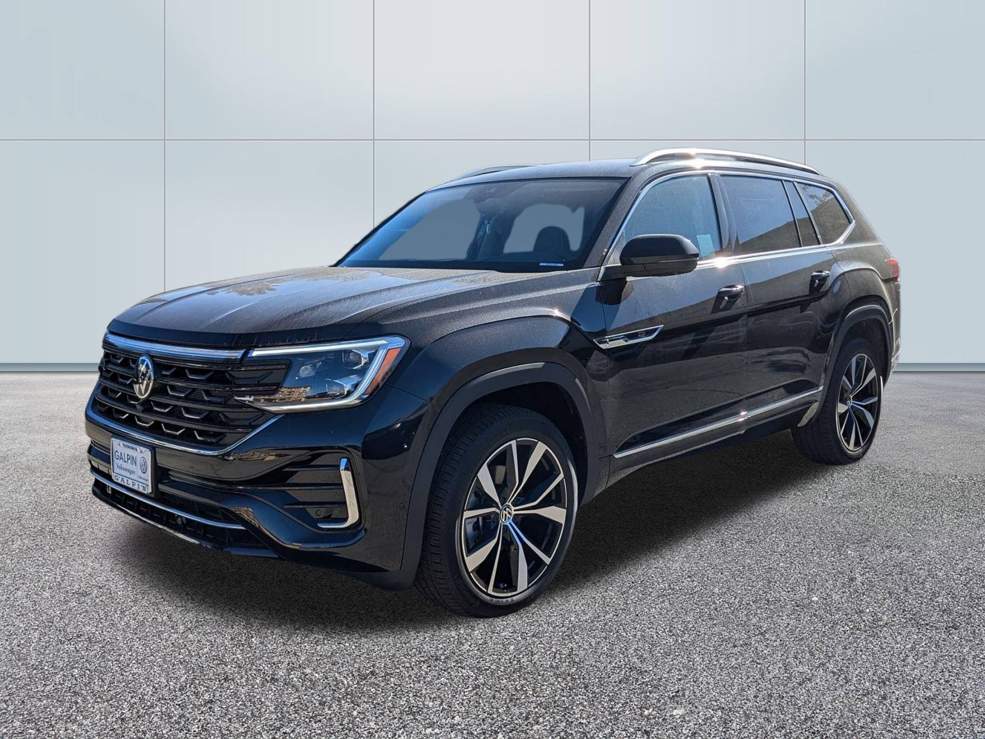 New 2024 Volkswagen Atlas SEL Premium R-Line