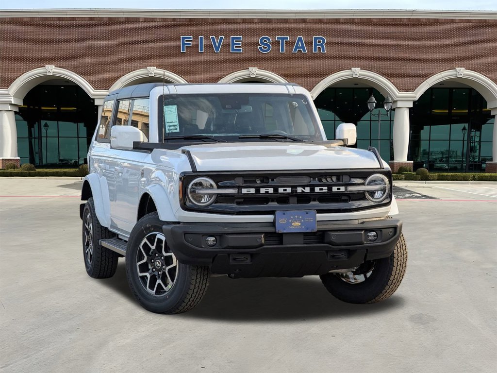 2024 Ford Bronco Outer Banks