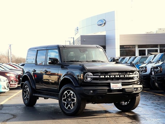 2024 Ford Bronco Outer Banks