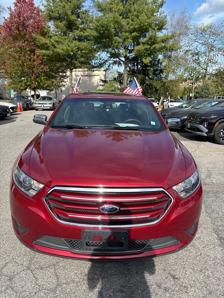 2018 Ford Taurus Limited