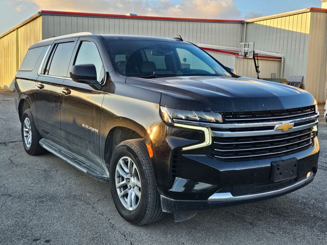 2023 Chevrolet Suburban LT