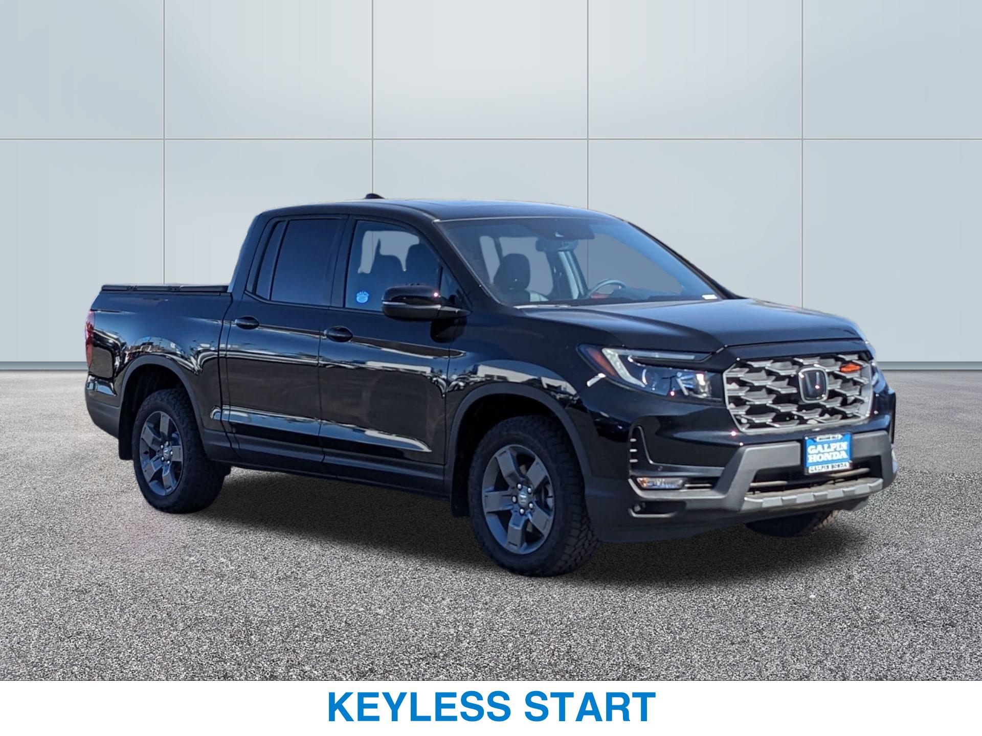 2024 Honda Ridgeline TrailSport photo 2
