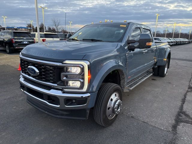 Used 2023 Ford F-450 Super Duty Lariat with VIN 1FT8W4DM9PEC55930 for sale in Kansas City, MO