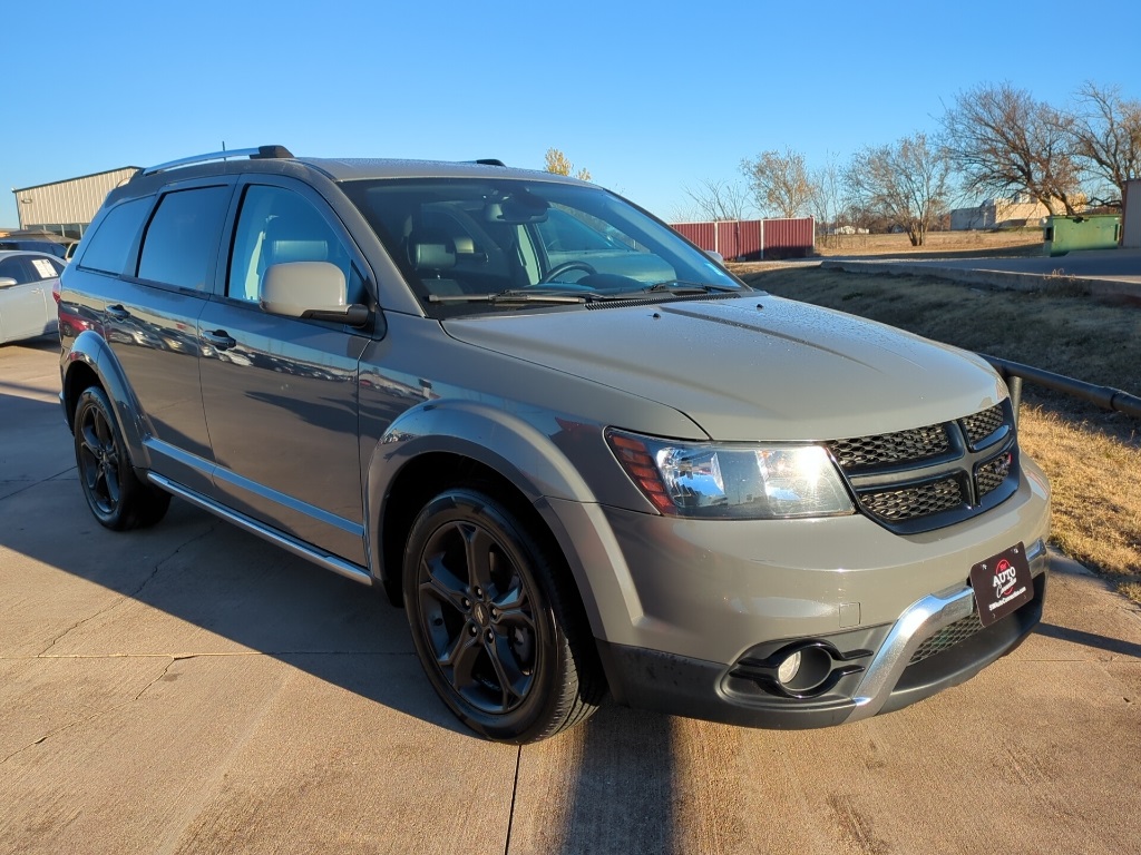 2019 Dodge Journey Crossroad