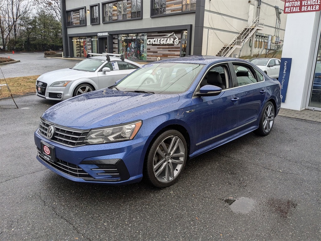 2017 Volkswagen Passat 1.8T R-Line