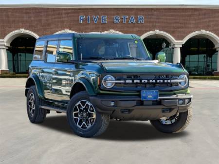 2024 Ford Bronco Outer Banks