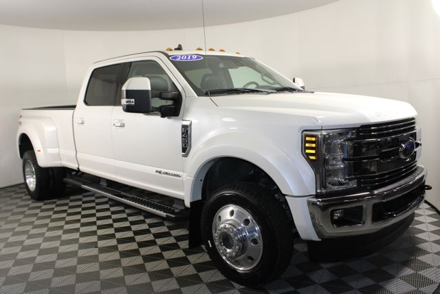 Used 2019 Ford F-450 Super Duty Lariat with VIN 1FT8W4DT2KEF39769 for sale in Kansas City, MO