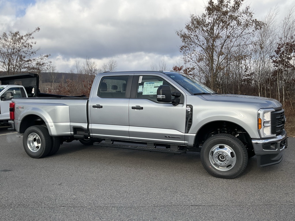 2024 Ford F-350SD XL