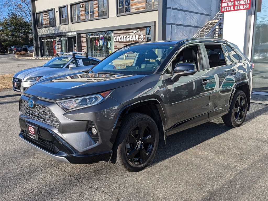 2019 Toyota RAV4 Hybrid XSE