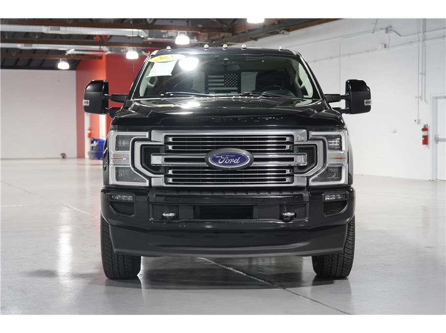 2020 Ford F-350 Super Duty Limited photo 8