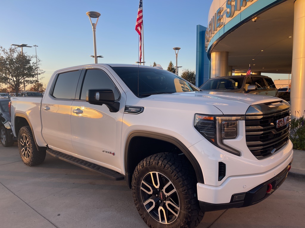 2022 GMC Sierra 1500 AT4