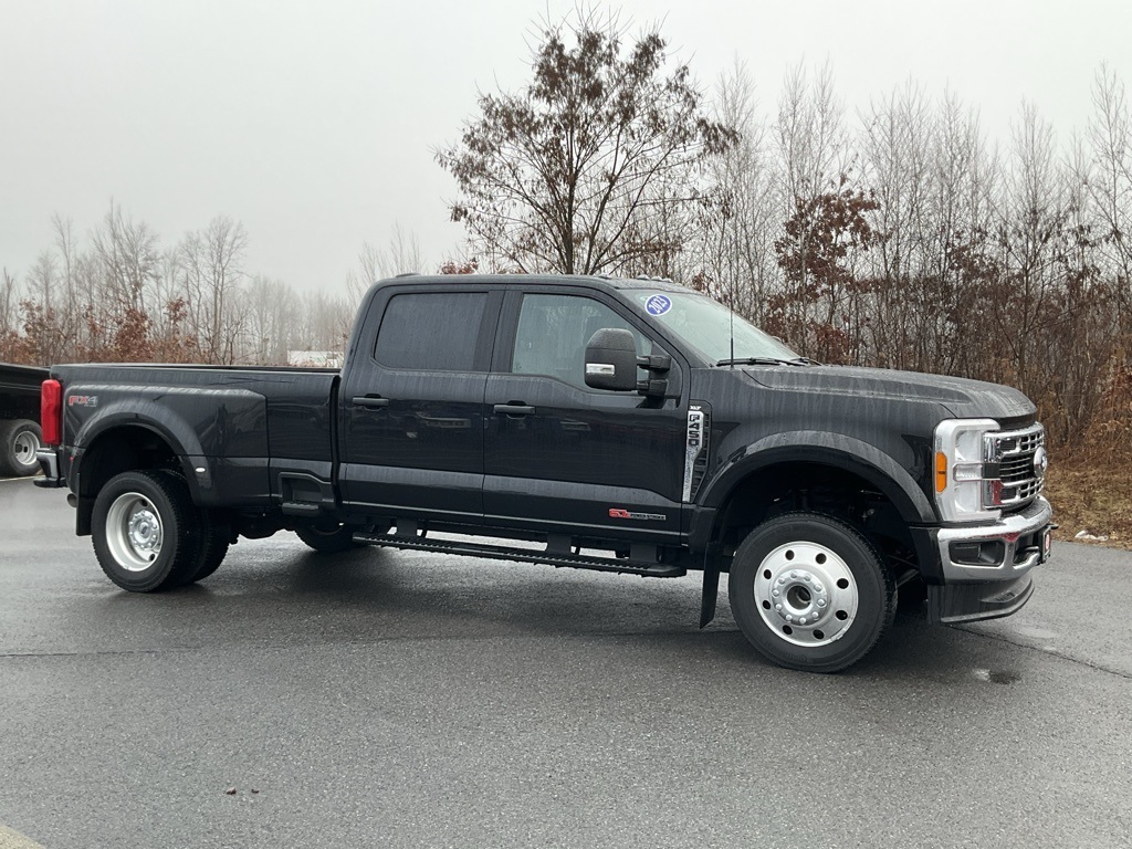 2023 Ford F-450SD XLT