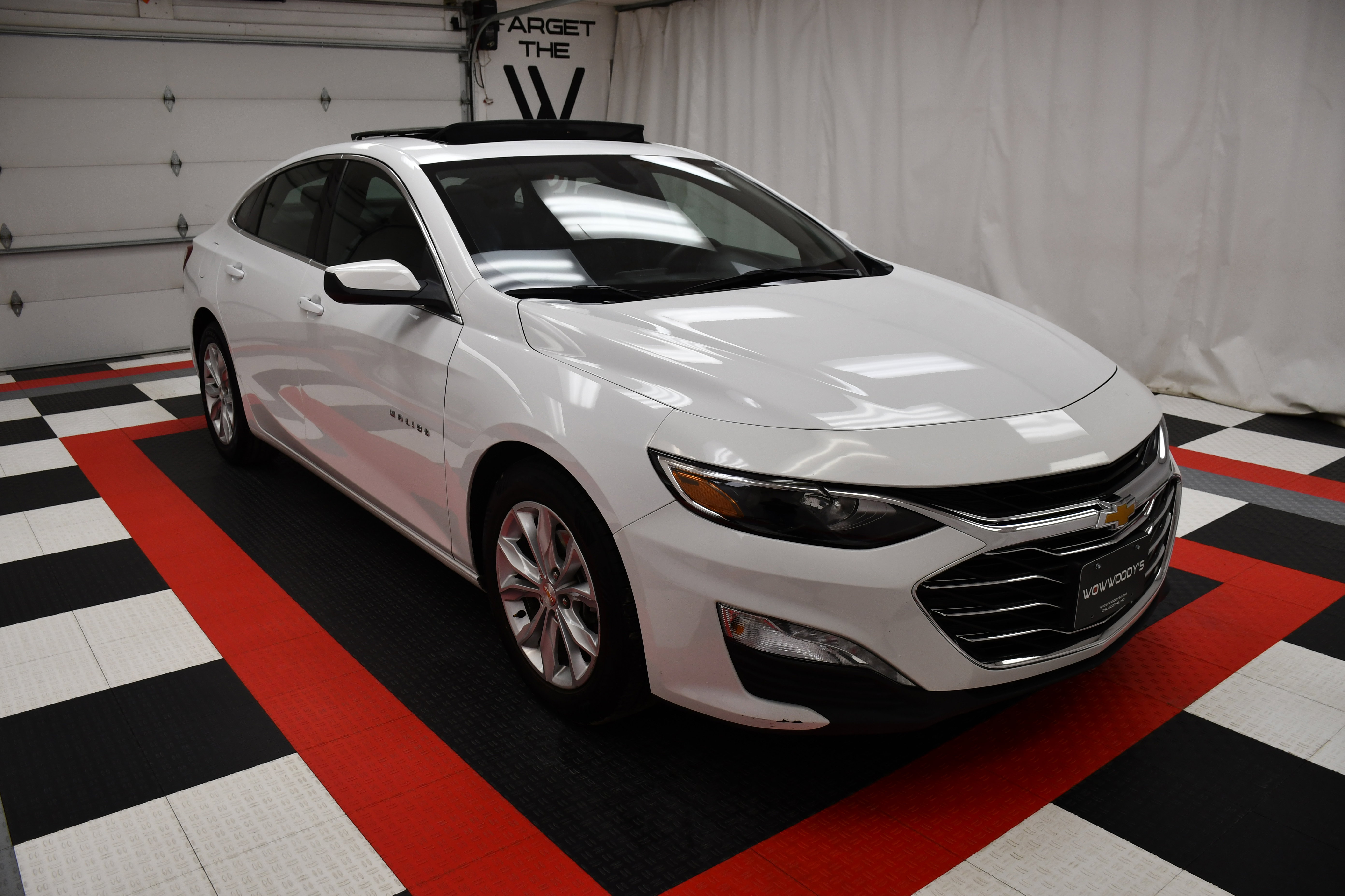 2022 Chevrolet Malibu 1LT photo 3