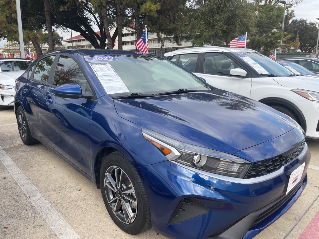 2023 Kia Forte LXS