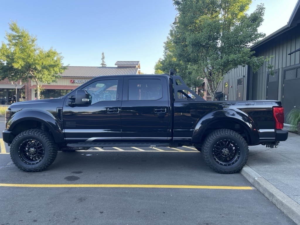 2020 Ford F-250SD LARIAT