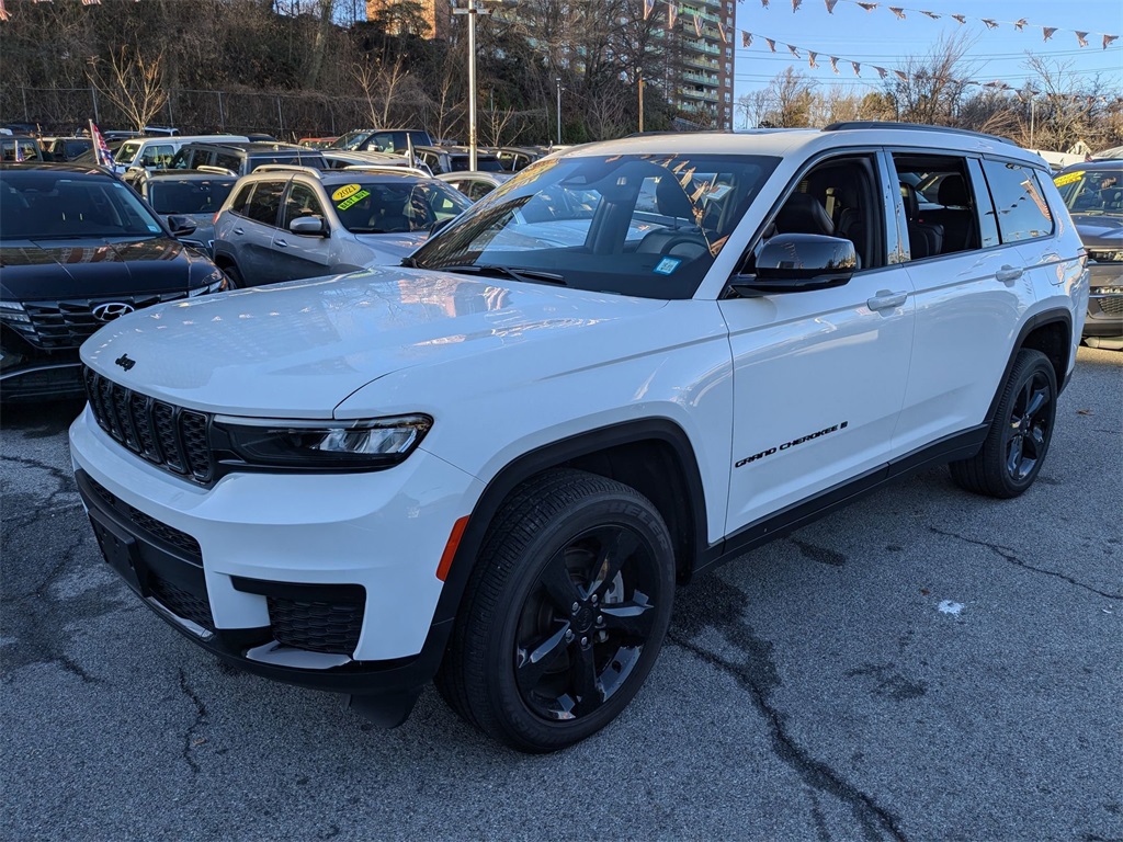 2023 Jeep Grand Cherokee L Altitude