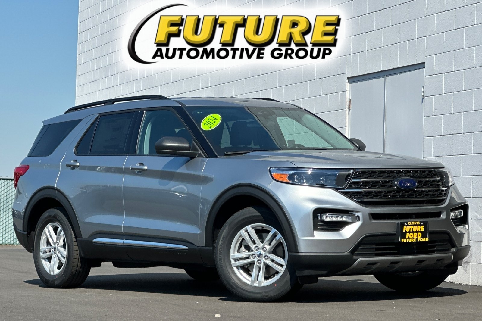 2024 Ford Explorer XLT