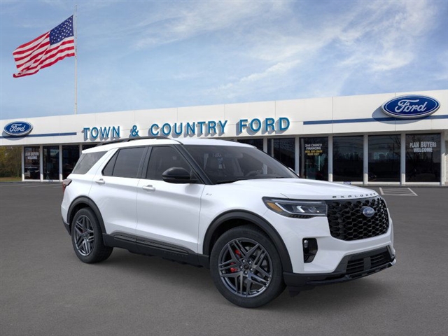 2025 Ford Explorer ST-Line